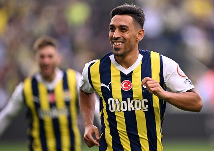 Fenerbahçe'den İrfan Can Kahveci'ye yüzde 300 zam 1 Fenerbahçe’den İrfan Can Kahveci’ye yüzde 300 zam