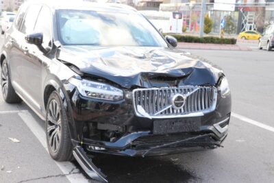 Kayserispor Başkanı elektrikli bisiklete çarptı, Suriyeli sürücü öldü 3 Kayserispor Başkanı elektrikli bisiklete çarptı, Suriyeli sürücü öldü