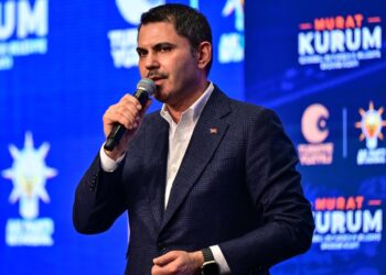 Murat Kurum elindeki son anketi açıkladı: ‘Fark 1,8 puan’
