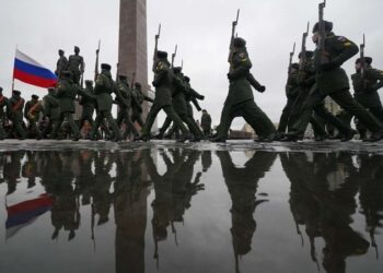 Putin: NATO sınırına askeri yığınak yapacağız