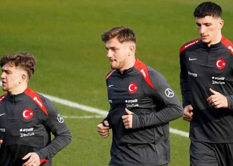Semih Kılıçsoy ve Ahmetcan Kaplan, Ümit Milli Takım'a gönderildi 1 Semih Kılıçsoy ve Ahmetcan Kaplan, Ümit Milli Takım’a gönderildi