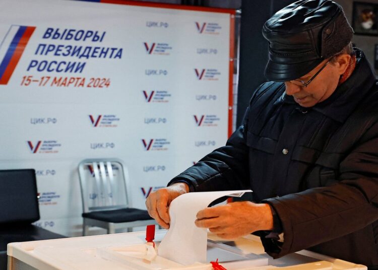 Rusya, 'Putin'i yeniden seçmek için' sandık başında 1 Rusya, ‘Putin’i yeniden seçmek için’ sandık başında