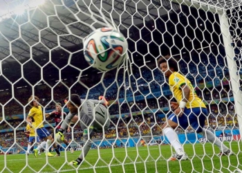 Bugün ekranda dev maçlar var: Fransa ve Almanya, İngiltere ve Brezilya karşı karşıya gelecek