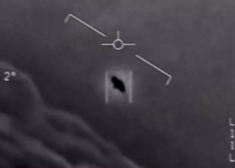 Pentagon'dan uzaylı raporu: 'UFO'lar gerçek değil' 1 Pentagon’dan uzaylı raporu: ‘UFO’lar gerçek değil’