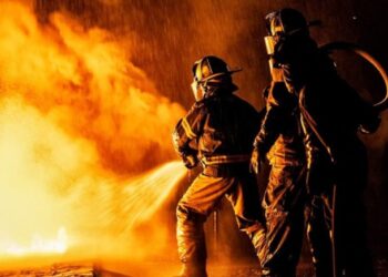 Bangladeş’te restorant yandı! 43 kişi feci şekilde can verdi