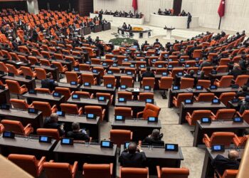 İktidar kulağını tıkadı 8. Yargı Paketi’nin 16 maddesini Meclis’ten geçirdi