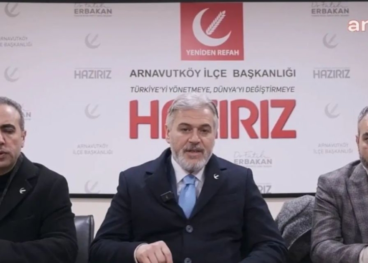 Yeniden Refah'tan saldırı açıklaması: Partimizin yükselmesi bazılarını rahatsız etti 1 Yeniden Refah’tan saldırı açıklaması: Partimizin yükselmesi bazılarını rahatsız etti