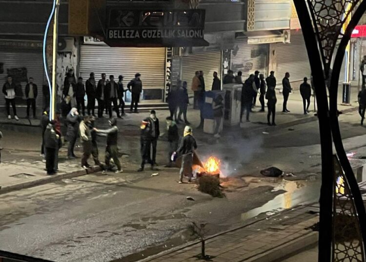 Halk iradesine müdahale Doğu’yu karıştırdı! 6 ilde olaylar çıktı
