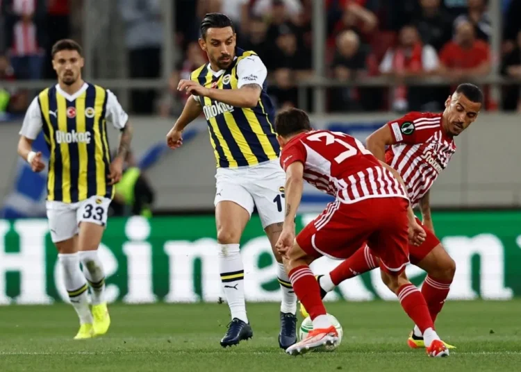 Safa Kar yazdı… Fenerbahçe Olympiakos’u güle oynaya yener