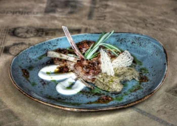 Cağ Kebabı 2. sırada: Dünyanın en iyi kuzu etli yemekleri
