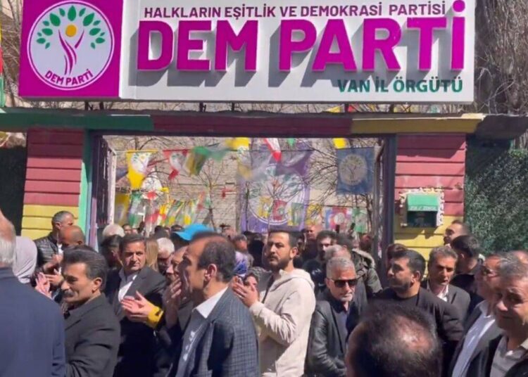 DEM Parti, Van’da geniş katılımlı toplantı düzenleyecek
