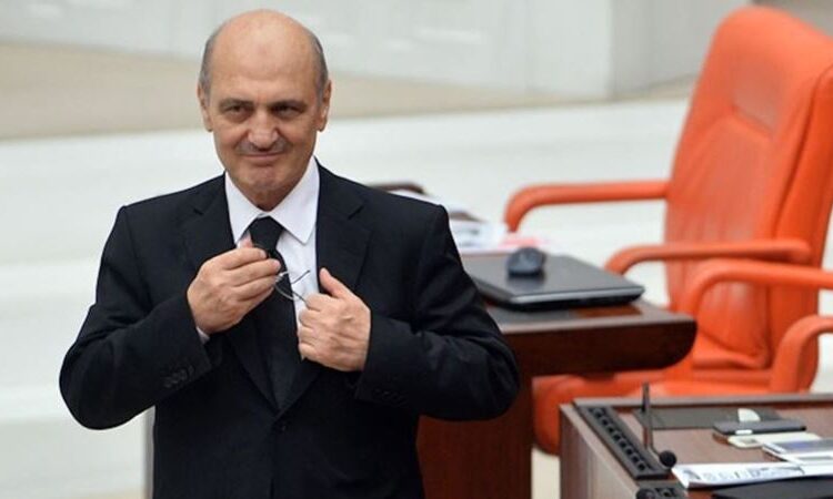 “Yürü ya kulum” izni alan Erdoğan Bayraktar, 10 yılda servetine servet kattı