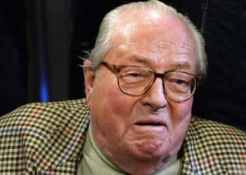 Fransa'da aşırı sağcı Jean-Marie Le Pen vesayet altına alındı 3 Fransa’da aşırı sağcı Jean-Marie Le Pen vesayet altına alındı