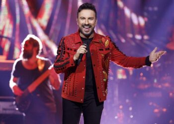 Tarkan’dan yeni albüm müjdesi: Bitmek üzere…