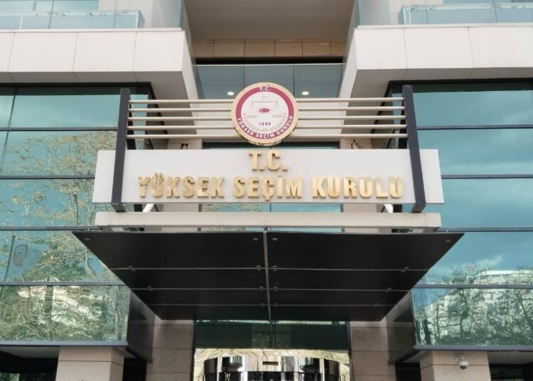 YSK, 3 ilçe ve 4 beldede seçimin yenilenmesine karar verdi 1 YSK, 3 ilçe ve 4 beldede seçimin yenilenmesine karar verdi