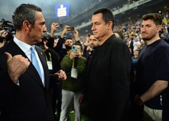 Acun Ilıcalı’dan şifresiz maç müjdesi