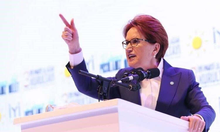 Erdoğan’ın Akşener’e ‘partinizin başında kalın’ çağrısı yaptığı iddia edilmişti: İYİ Parti’den ilk açıklama geldi 1 Erdoğan’ın Akşener’e ‘partinizin başında kalın’ çağrısı yaptığı iddia edilmişti: İYİ Parti’den ilk açıklama geldi
