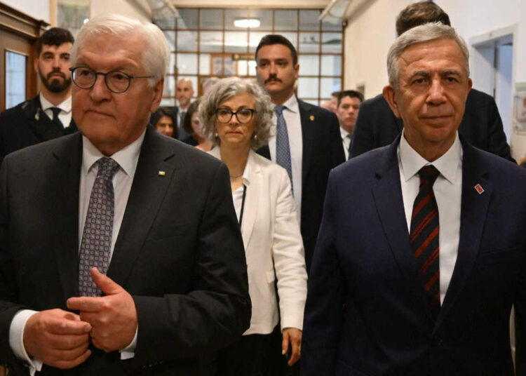 Steinmeier Ankara'da Yavaş'la görüştü: 'Tüm Almanya seçimdeki büyük başarınızı biliyor' 1 Steinmeier Ankara’da Yavaş’la görüştü: ‘Tüm Almanya seçimdeki büyük başarınızı biliyor’