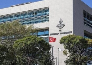 Anayasa Mahkemesi’nden Gecekondu Kanunu’na kısmi iptal kararı
