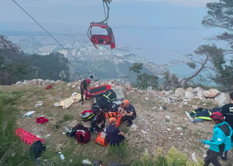 Antalya’da 1 kişinin öldüğü teleferik kazasında korku dolu anlar kameraya yansıdı