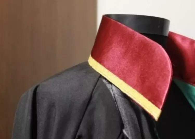 Bayan avukata gözaltında şiddet