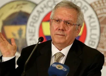 Aziz Yıldırım’dan Fenerbahçe yönetimine Süper Kupa tepkisi: Korkakça bir çözüm