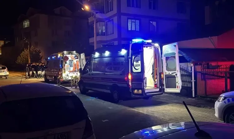 Bolu'da vahşet! Eşini ve kayınpederini bıçaklayarak öldürdü 1 Bolu’da vahşet! Eşini ve kayınpederini bıçaklayarak öldürdü
