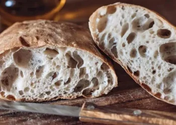 Ekşi mayalı ekmek daha kolay sindiriliyor