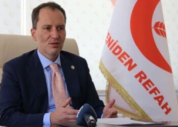 Fatih Erbakan: Belediye başkanlarımıza AK Parti’ye geçmeleri için baskı yapılıyor
