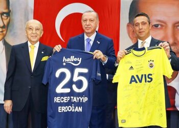 Erdoğan: Ben artık Fenerbahçeli değilim