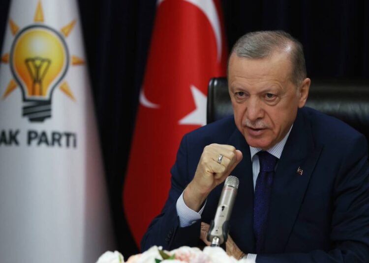 Murat Yetkin: Erdoğan, AK Parti’de tasfiye operasyonuna hazırlanıyor 1 Murat Yetkin: Erdoğan, AK Parti’de tasfiye operasyonuna hazırlanıyor