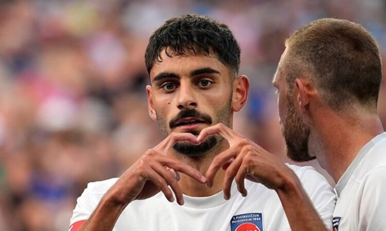 Adı Galatasaray ile anılıyordu: Eren Dinkçi'nin serbest kalma maddesi açıklandı! 1 Adı Galatasaray ile anılıyordu: Eren Dinkçi’nin serbest kalma maddesi açıklandı!
