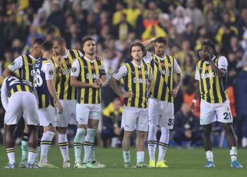 Fenerbahçe’de Beşiktaş derbisi öncesi 7 isim tehlikede