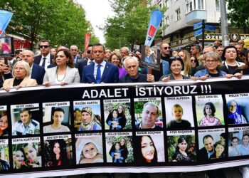 Çorlu tren kazasında karar açıklandı: 4 sanık tutuklandı