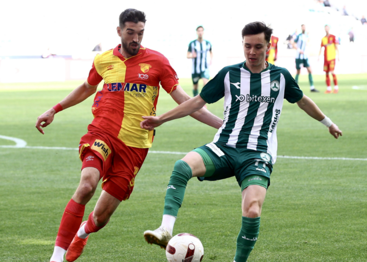 Göztepe, Süper Lig'e bir adım daha yaklaştı 1 Göztepe, Süper Lig’e bir adım daha yaklaştı