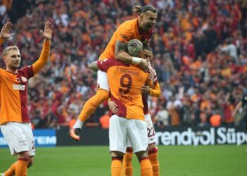 Galatasaray, Pendik engelini de rahat aştı: 4-1