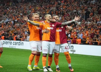 Galatasaray, Hatayspor’a 1 attı 3 aldı 4 Galatasaray, Hatayspor’a 1 attı 3 aldı