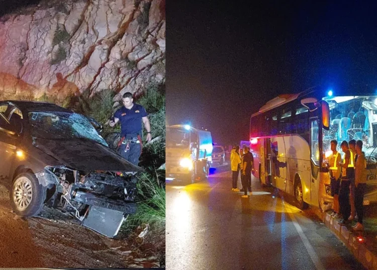 Otobüsün çarptığı otomobildeki 4 kişi hayatını kaybetti 1 Otobüsün çarptığı otomobildeki 4 kişi hayatını kaybetti