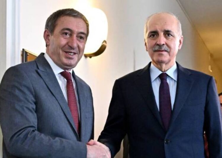 Meclis Başkanı Numan Kurtulmuş’tan ‘yeni anayasa’ turu: CHP ve DEM Parti’yi ziyaret edecek