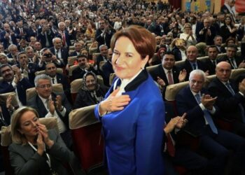 Meral Akşener İYİ Parti Genel Başkanlığı’na aday olmayacağını açıkladı