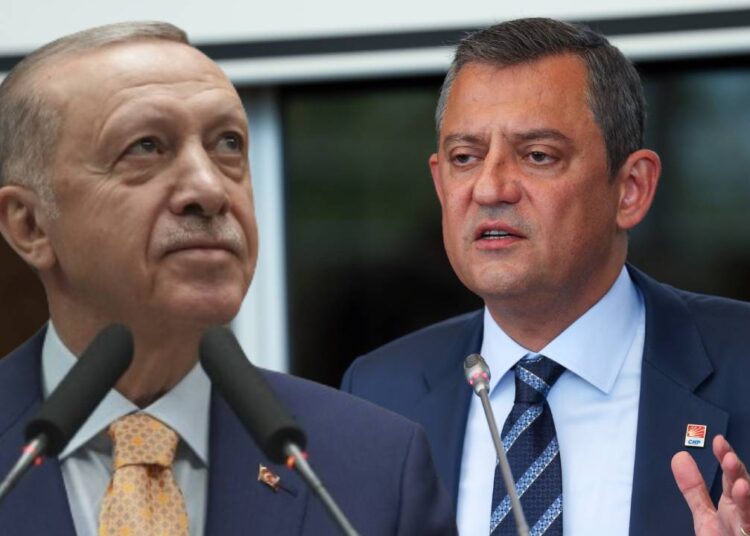 Özgür Özel'den anayasa eleştirisi: Giymeyeceksek niye yeni elbise alalım 1 Özgür Özel: Erdoğan’la yüz yüze bir görüşmemiz olacak