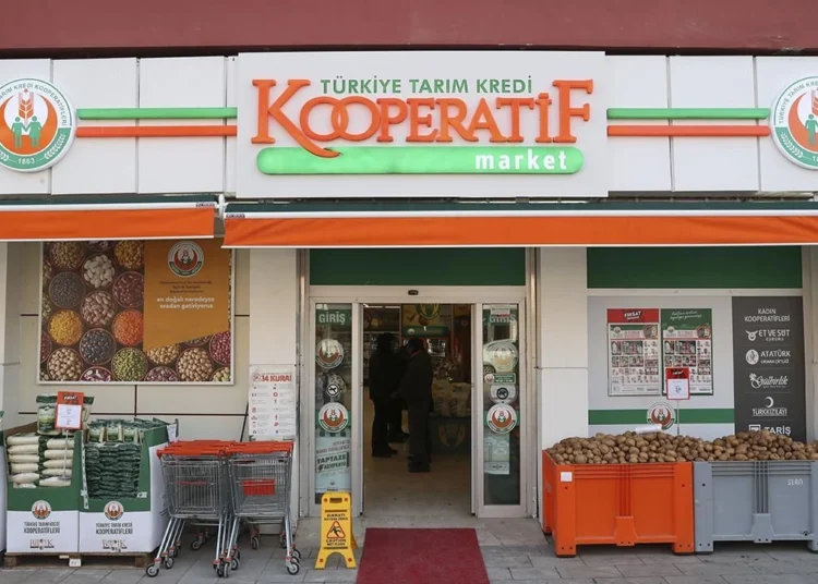 ‘Kâr amaçlı kurulmadı’ deniliyordu! Tarım Kredi marketlerinin 2023 kârı 320 milyon lira 1 ‘Kâr amaçlı kurulmadı’ deniliyordu! Tarım Kredi marketlerinin 2023 kârı 320 milyon lira