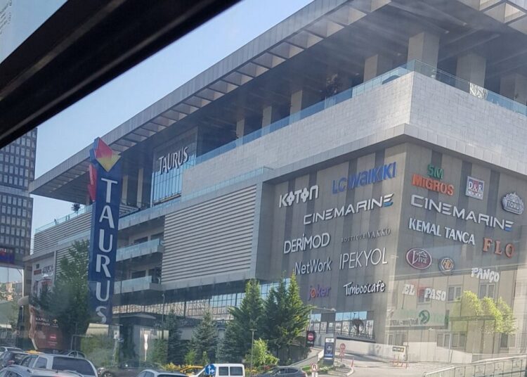 Ankara’nın ünlü AVM’si icradan satılıyor 1 Ankara’nın ünlü AVM’si icradan satılıyor