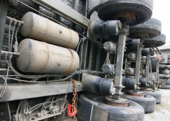 TIR’ı öğrencilerin üzerine sürdü! 6 çocuk öldü