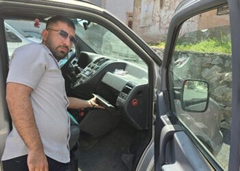 Bir telefonla hayatı altüst oldu… Hem 70 bin TL’sini çaldılar hem de tehdit ettiler!