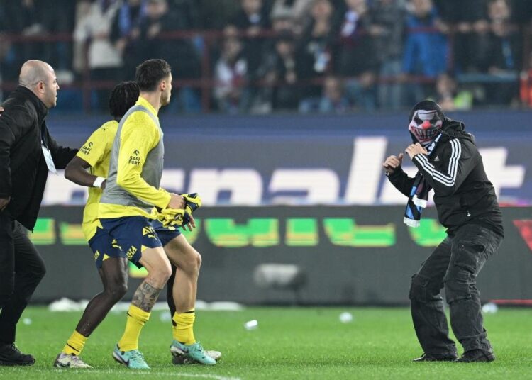 PFDK açıkladı: Oosterwolde, İrfan Can Eğribayat ve Egemen Korkmaz’a 1 maç ceza