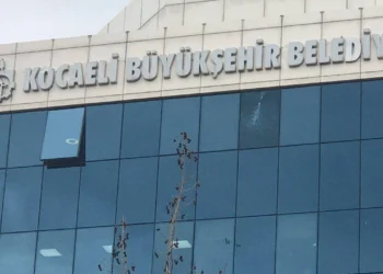 Meclis çoğunluğu CHP’ye geçen İzmit’te 25 yıllık TÜGVA ve ENSAR protokolleri iptal!