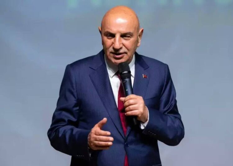 Keçiören Belediyesi Aile Terapi Merkezi'nde "gizli" giriş: Turgut Altınok kullanıyormuş 1 Keçiören Belediyesi Aile Terapi Merkezi’nde “gizli” giriş: Turgut Altınok kullanıyormuş