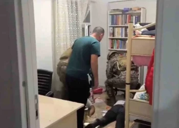 Narkoçelik operasyonu! 42 il, 322 kilo uyuşturucu, 135 bin hap, 321 gözaltı