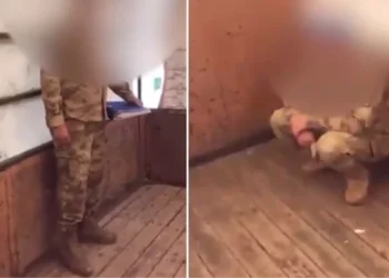 Skandal görüntü! 5 uzman çavuşu kamyon kasasında disipline sevk ettiler